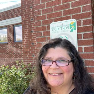 Meet your Posher, Dana